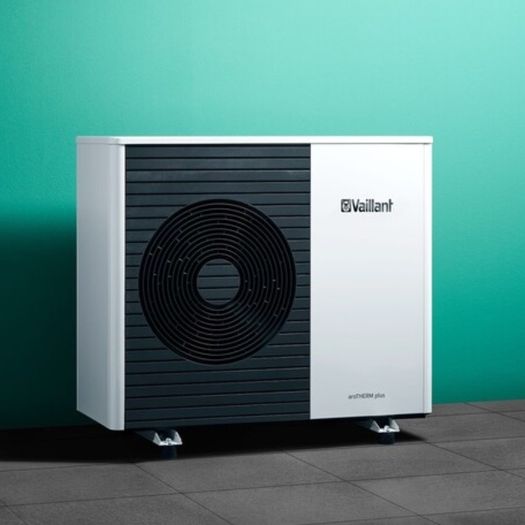 Vaillant aroTHERM Heat Pump plus 5kW (WITH HYDRAULIC MODULE)