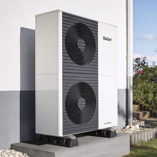 Vaillant aroTHERM Heat Pump plus 12kW 400V (with uni tower)